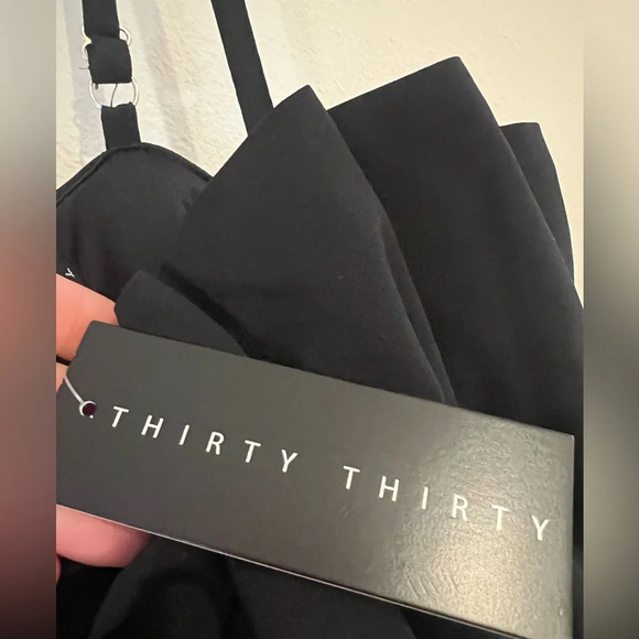 Thirty Thirty Black Bubble Mini Dress Size Large NWT - Picture 4 of 6